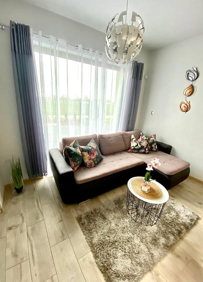 Lawendowy Apartament Apartment Milkow  Bagian luar foto